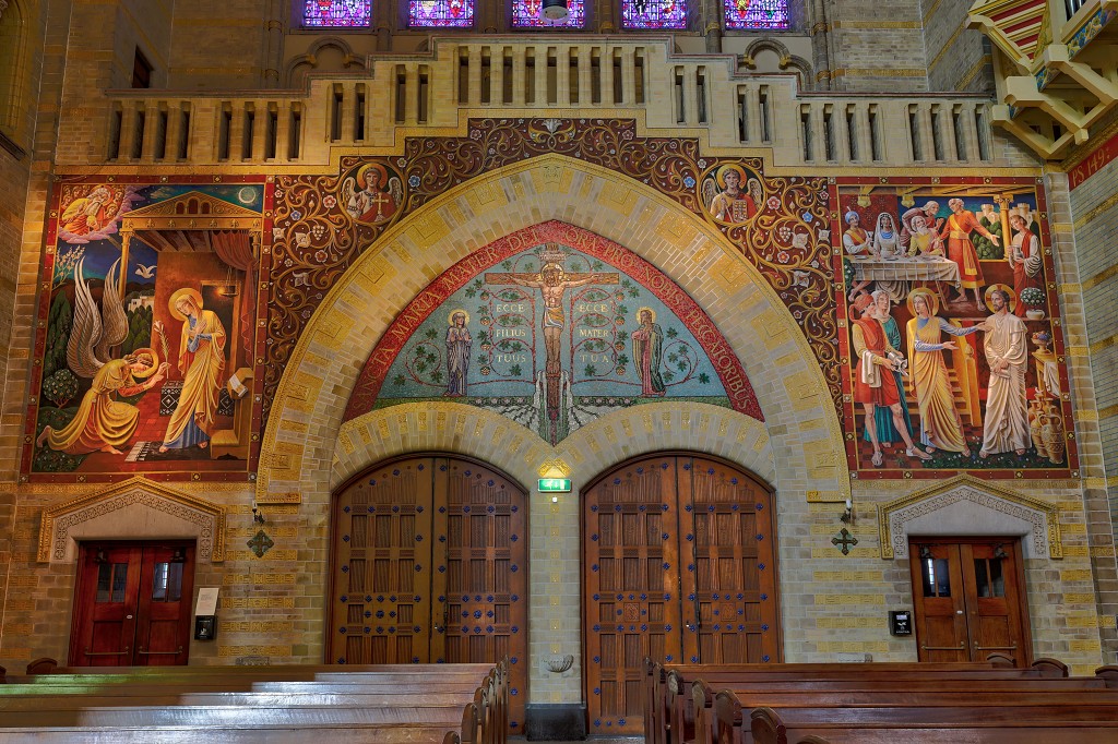 HDR Kathedrale basiliek Sint Bavo kerk eglise church kerkfotografie religie religion bedevaart pelerinage kathedraal pelgrimage saint cathedrale cathedral basilique basilica